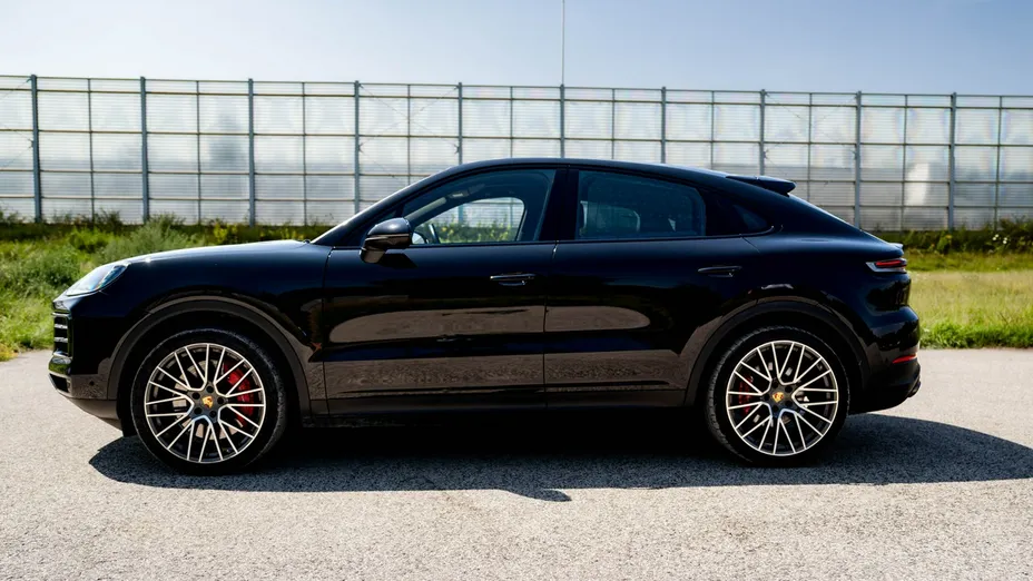 PORSCHE Cayenne -