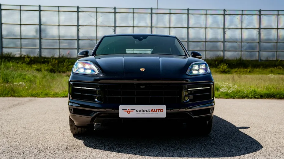 PORSCHE Cayenne -