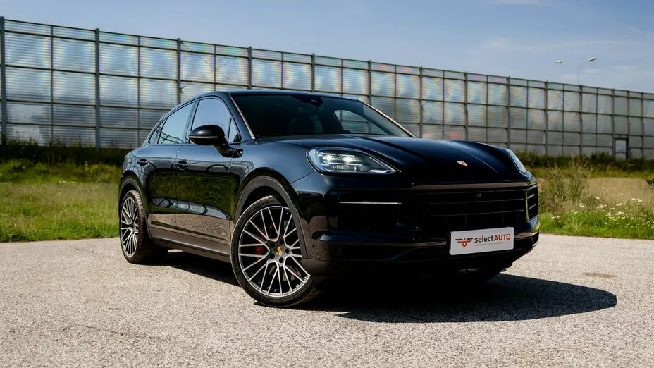 PORSCHE Cayenne -