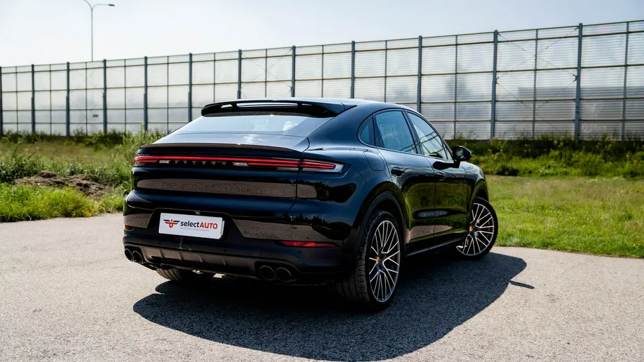 PORSCHE Cayenne -