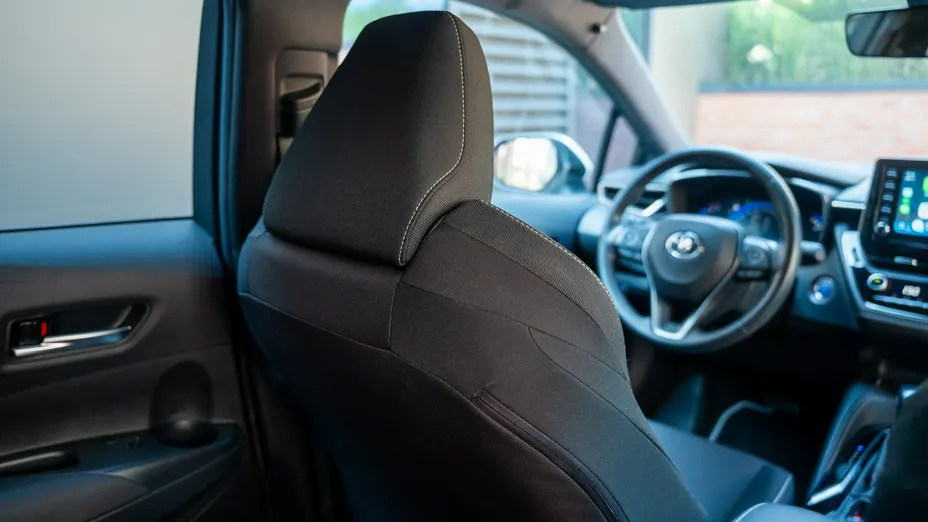 TOYOTA Corolla -