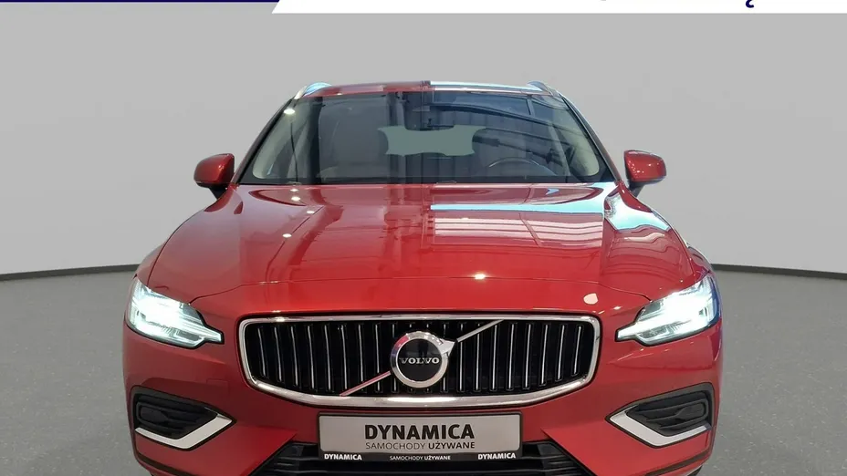VOLVO V60 -
