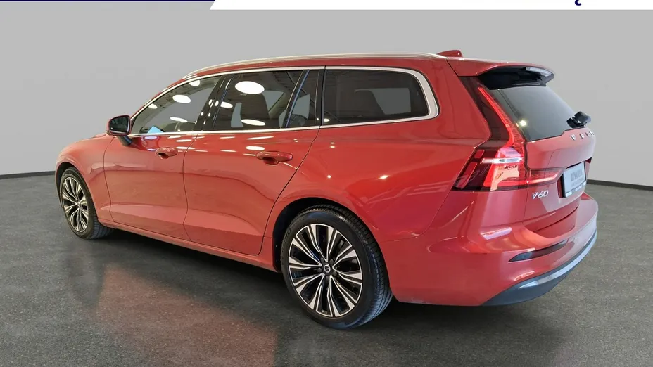 VOLVO V60 -