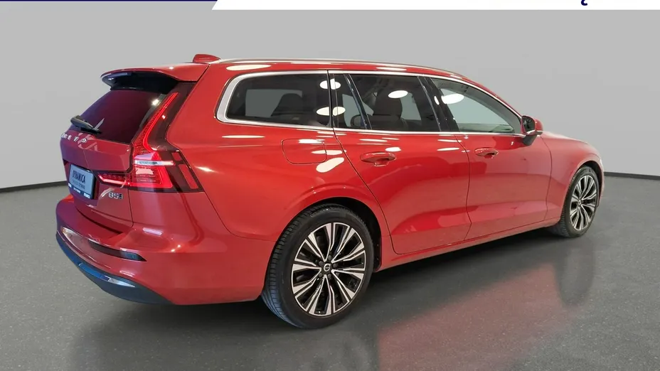 VOLVO V60 -