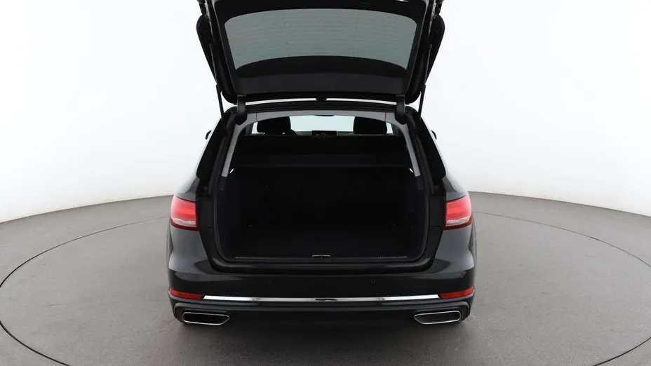 AUDI A4 -