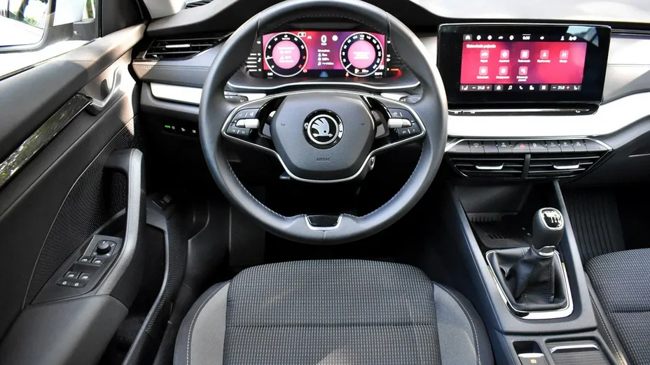 SKODA Octavia -
