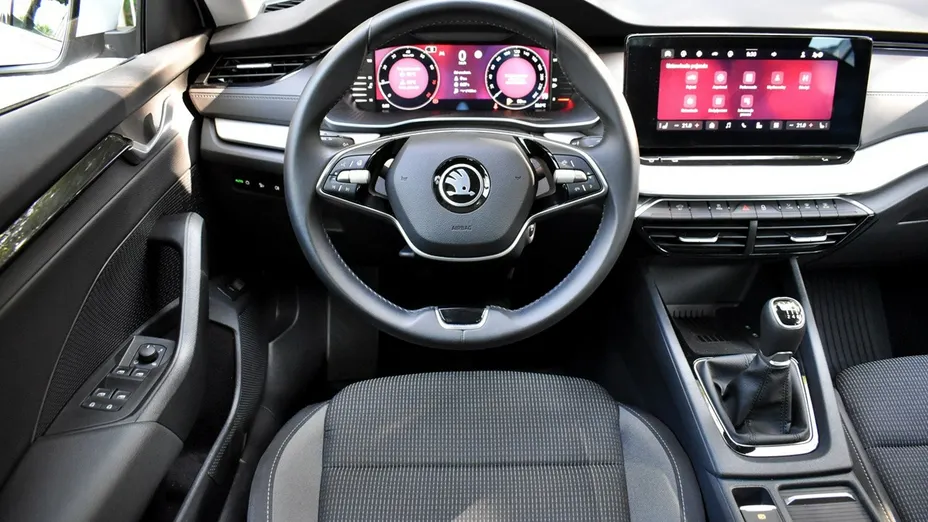 SKODA Octavia -