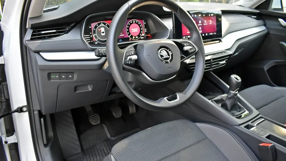 SKODA Octavia -