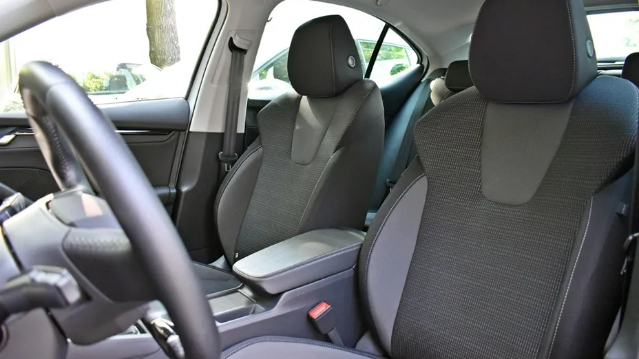 SKODA Octavia -