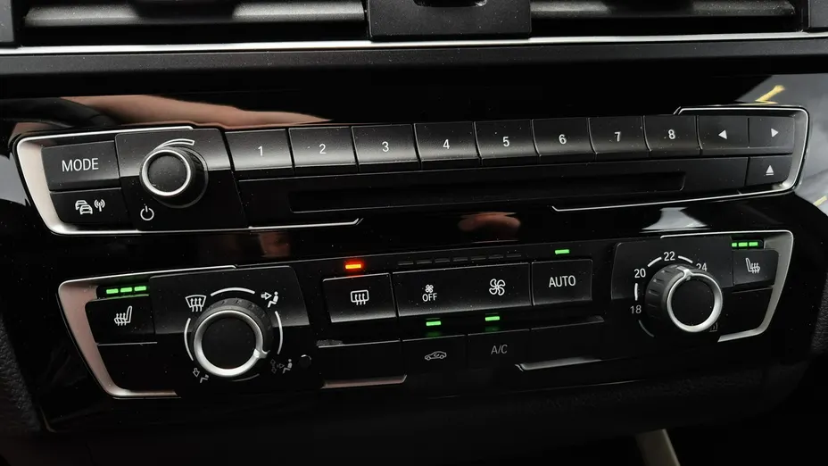 BMW Seria 1 -