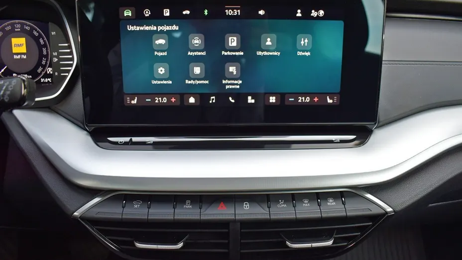 SKODA Octavia -