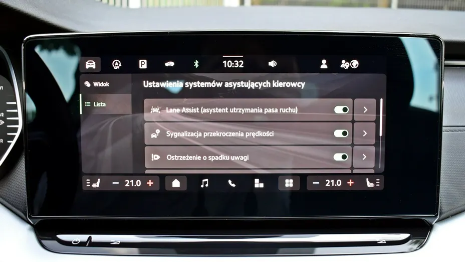 SKODA Octavia -