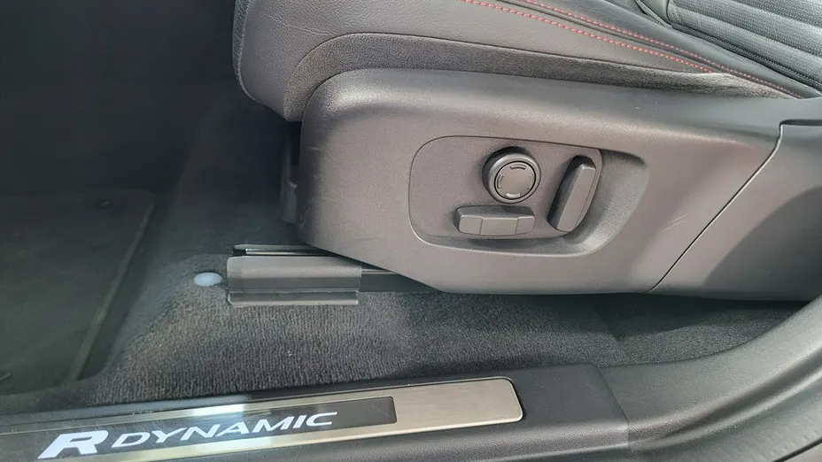 LAND ROVER Discovery Sport -
