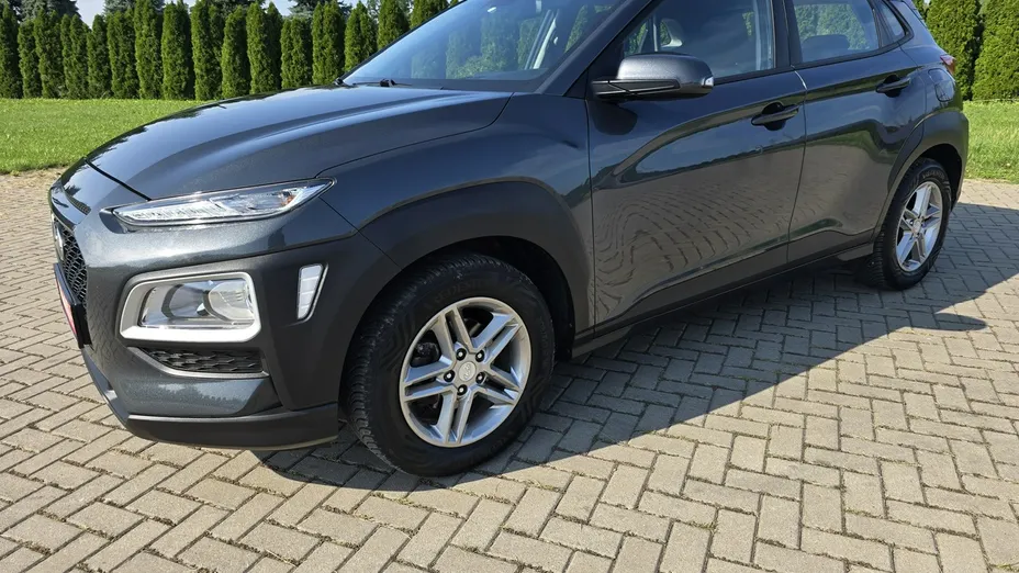 HYUNDAI Kona -