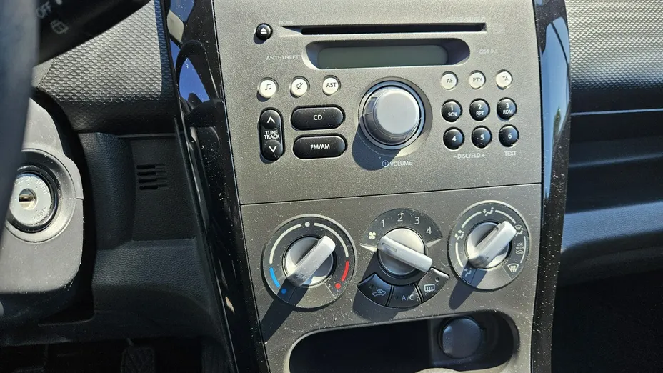SUZUKI Splash -