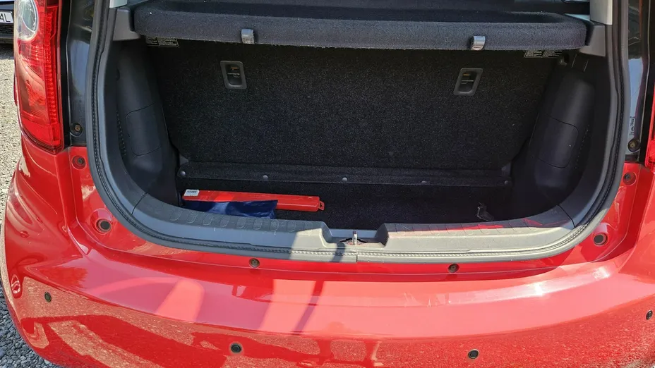 SUZUKI Splash -