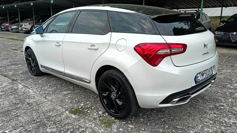 CITROEN DS5 -