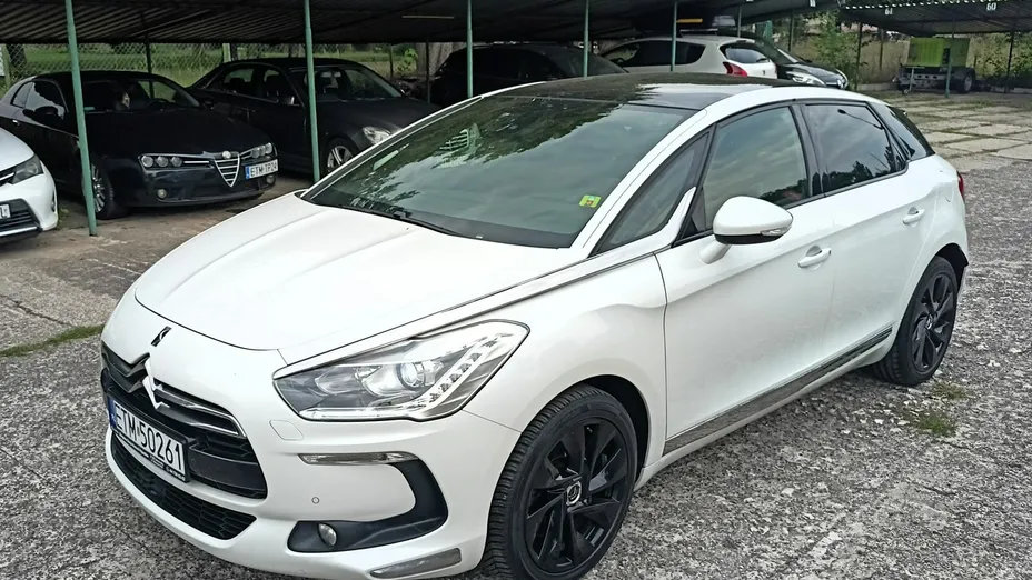 CITROEN DS5 -