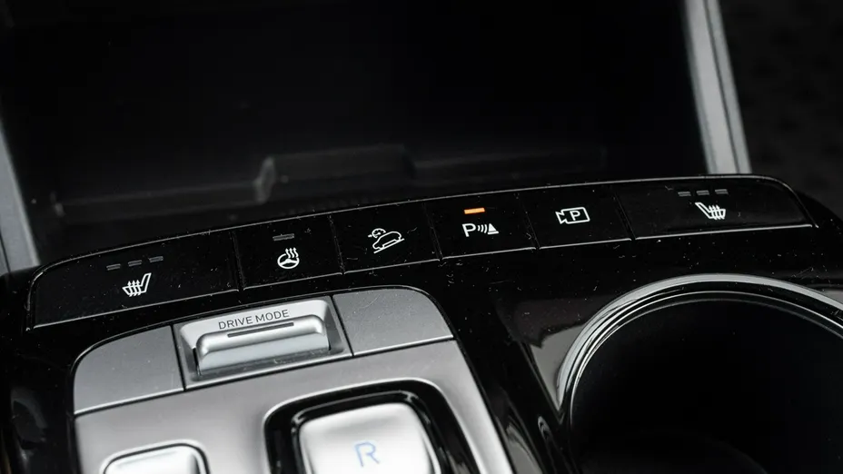HYUNDAI Tucson -