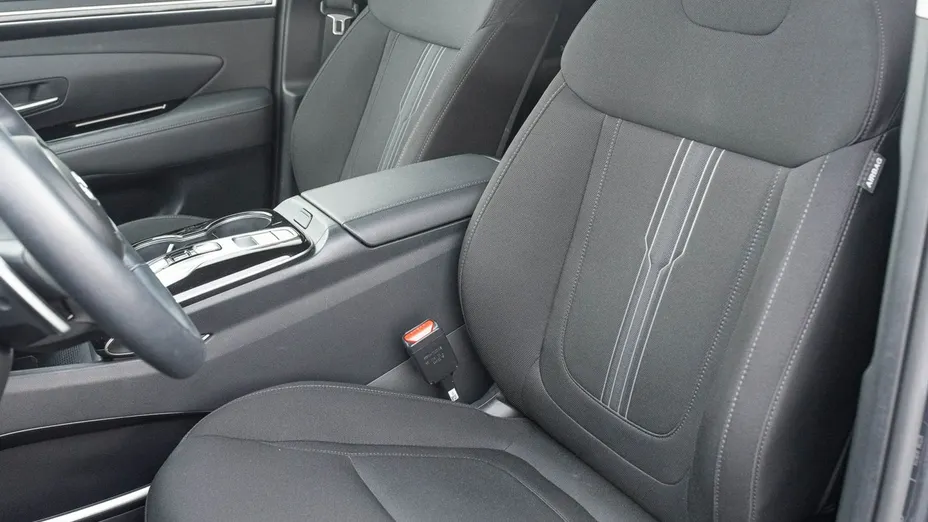 HYUNDAI Tucson -