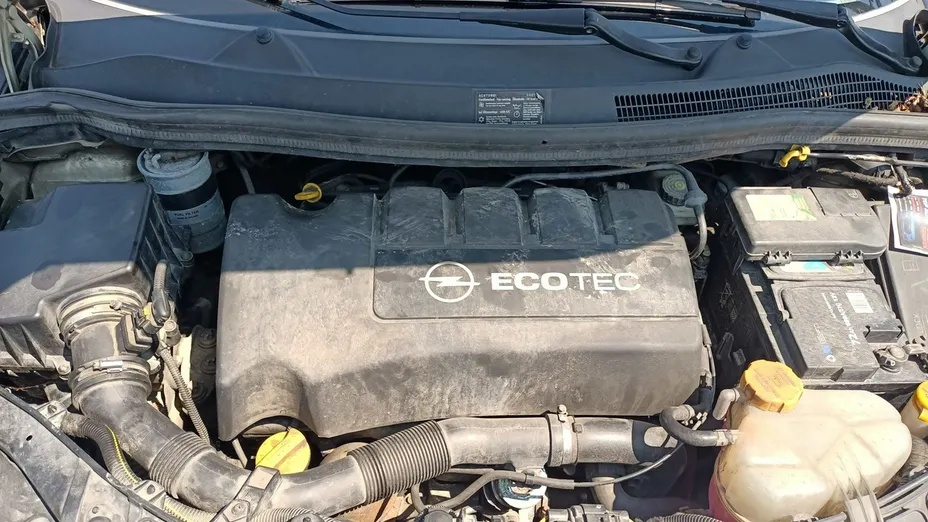 OPEL Corsa -