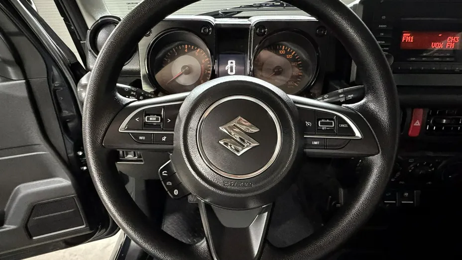 SUZUKI Jimny -