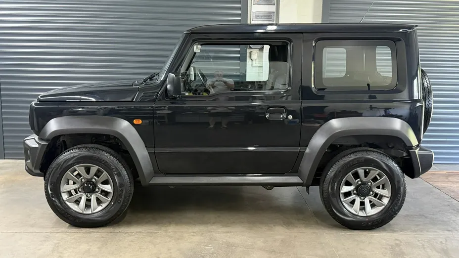 SUZUKI Jimny -