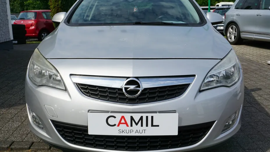 OPEL Astra -