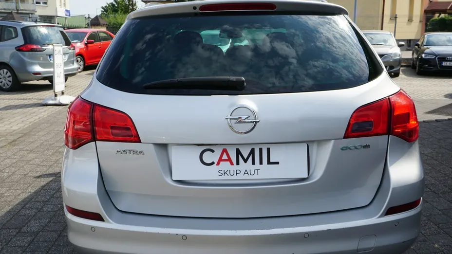 OPEL Astra -
