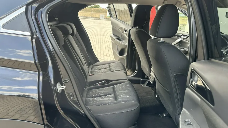 MITSUBISHI Eclipse Cross -