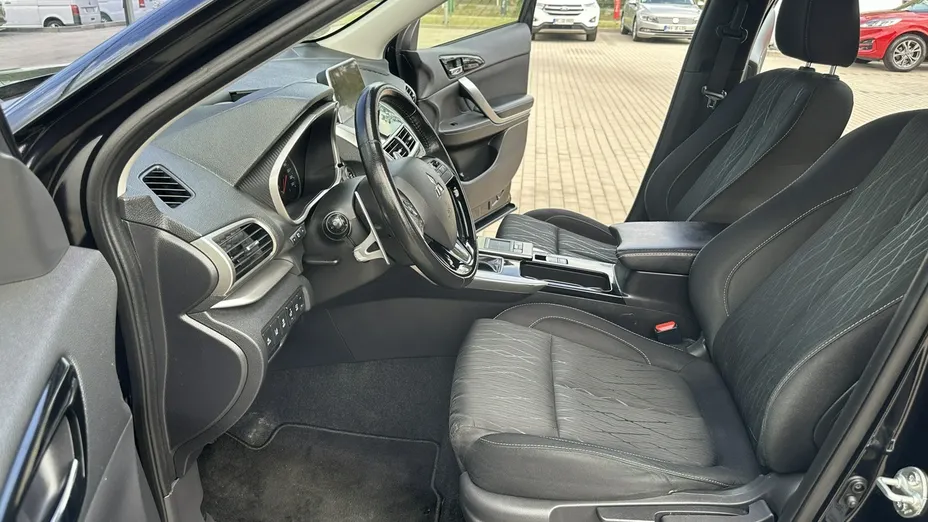 MITSUBISHI Eclipse Cross -