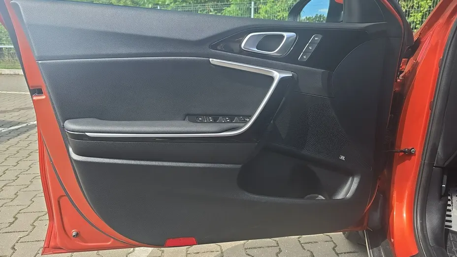 KIA XCeed -