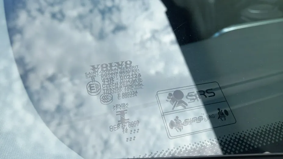 VOLVO XC60 -