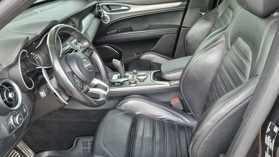 ALFA ROMEO Stelvio -