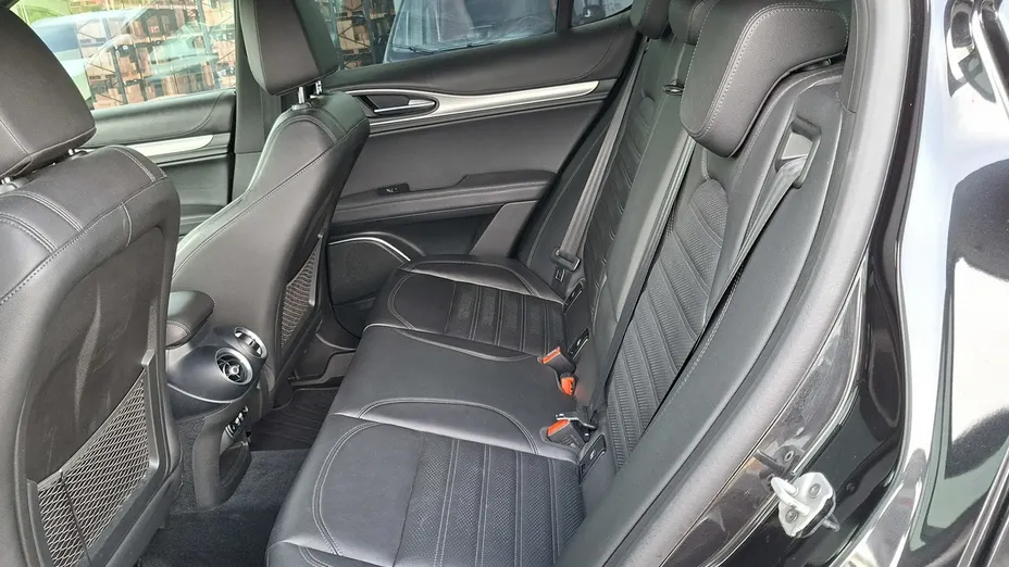 ALFA ROMEO Stelvio -