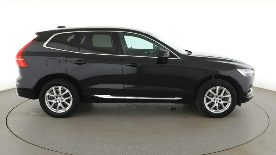 VOLVO XC60 -