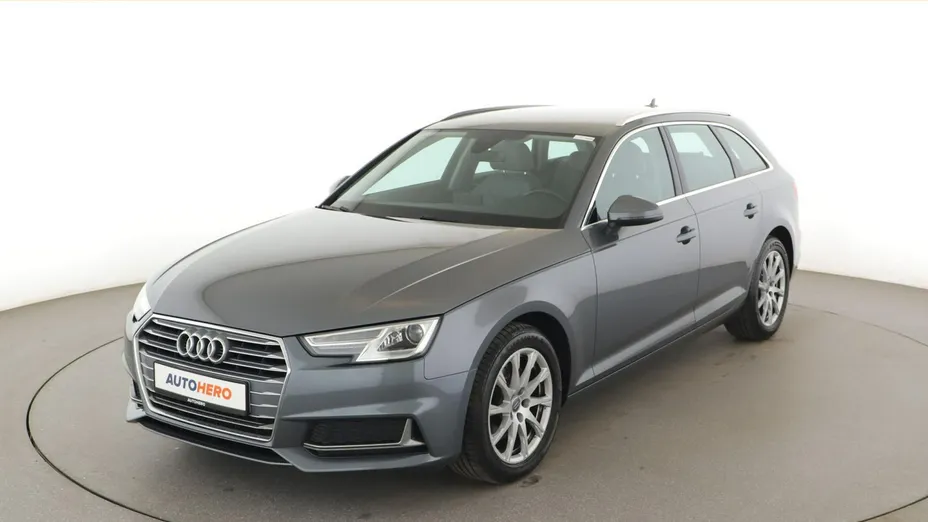 AUDI A4 -