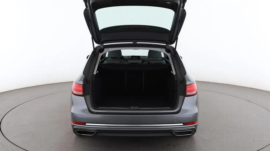 AUDI A4 -