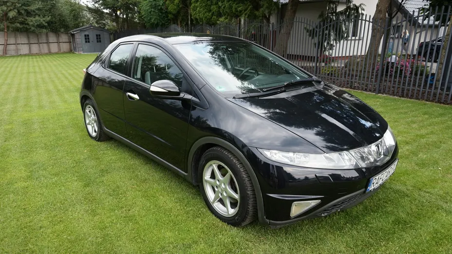 HONDA Civic -
