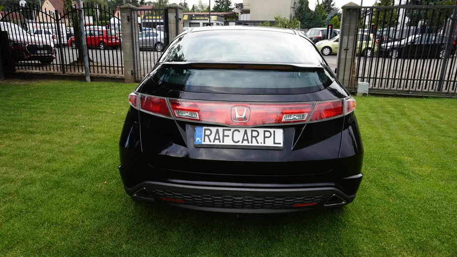 HONDA Civic -