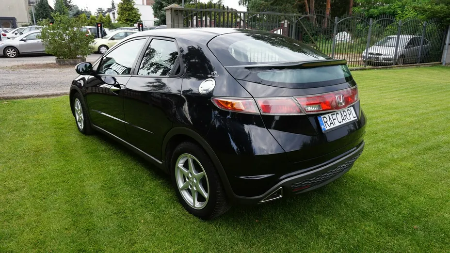 HONDA Civic -
