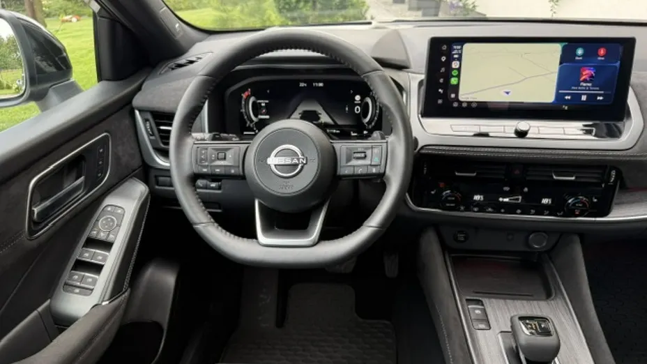 NISSAN Qashqai -