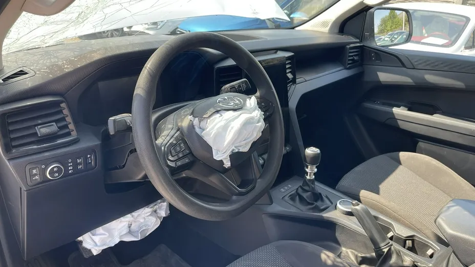 VOLKSWAGEN Amarok -