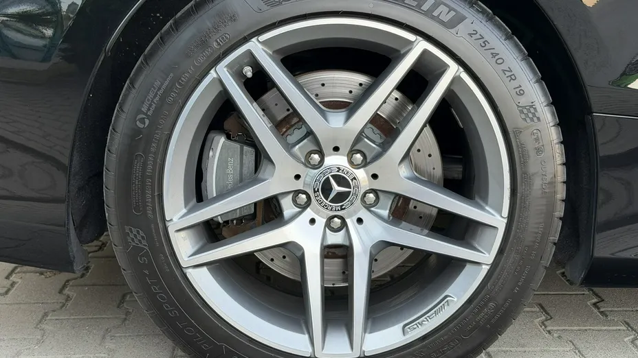 MERCEDES-BENZ S Klasa -
