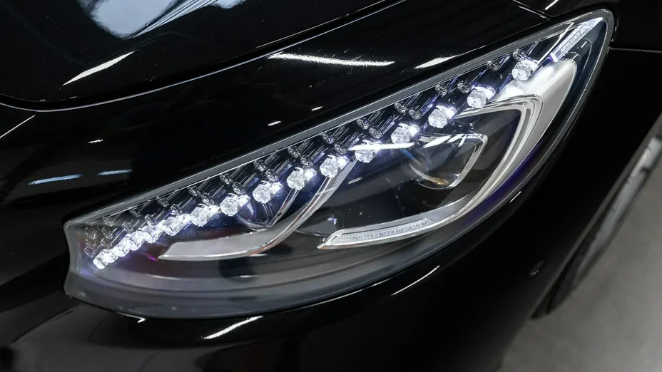 MERCEDES-BENZ S Klasa -