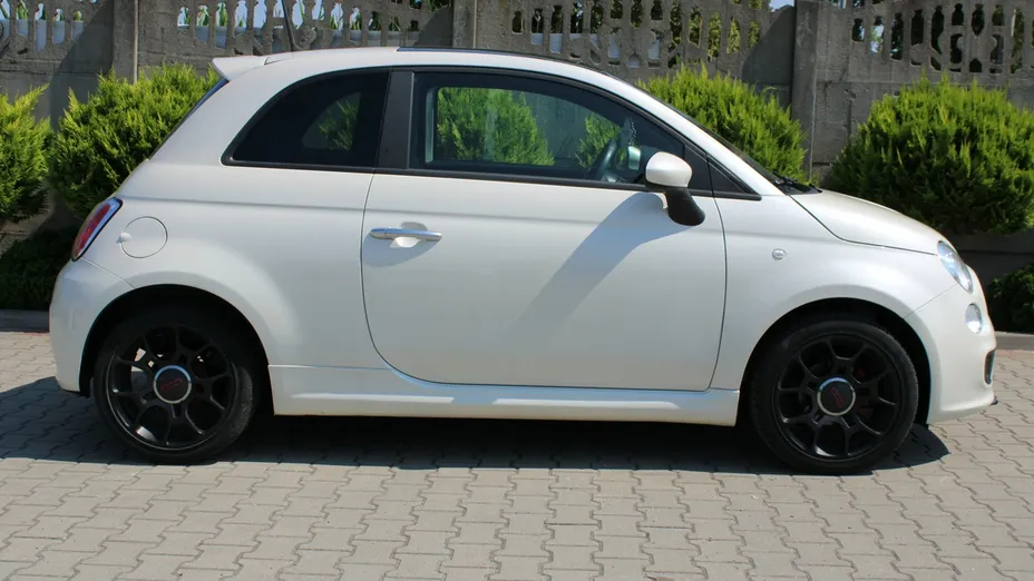 FIAT 500 -