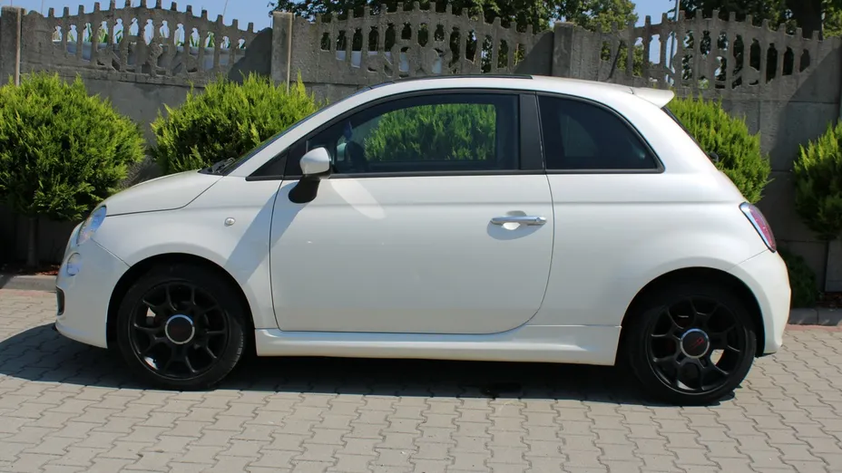 FIAT 500 -