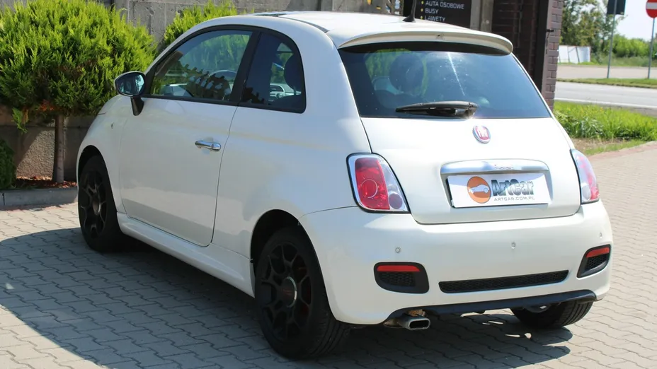 FIAT 500 -