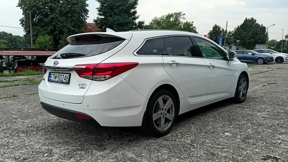 HYUNDAI i40 -