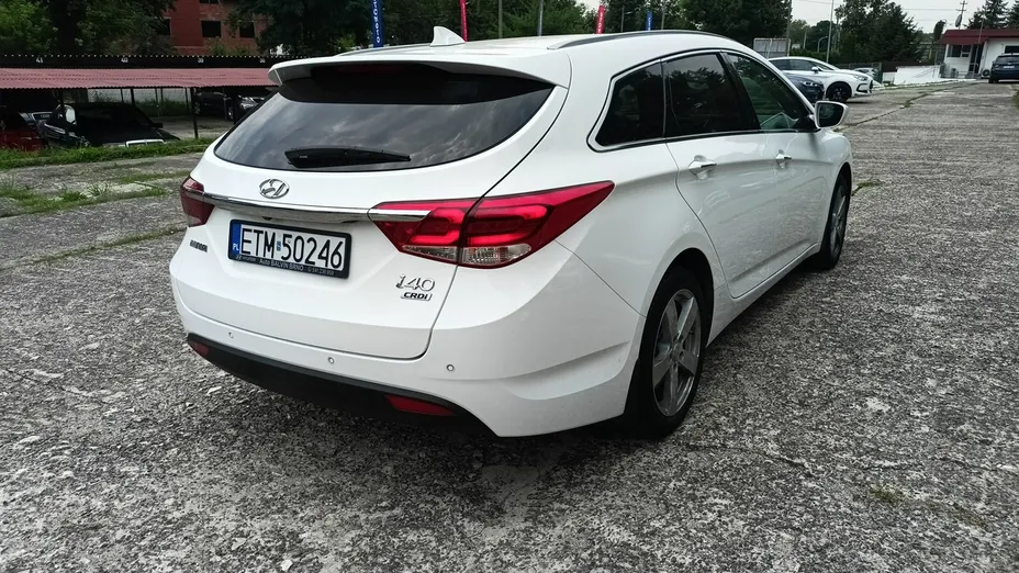 HYUNDAI i40 -
